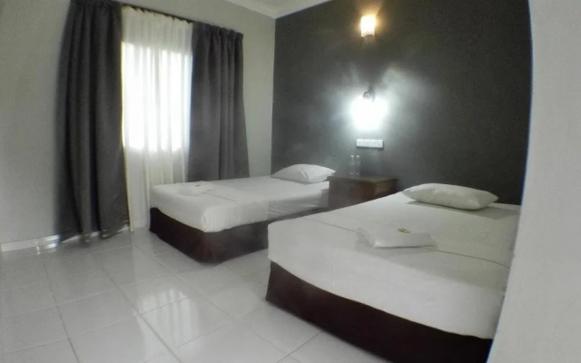 Tebing Guest House
