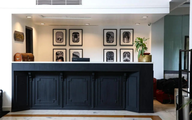 Raj Darshan Hotel
