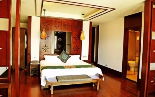 High Mountain Resort Deqin