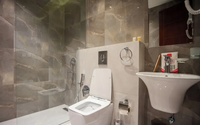 Elite One-Bedroom Apt AlRimal-3