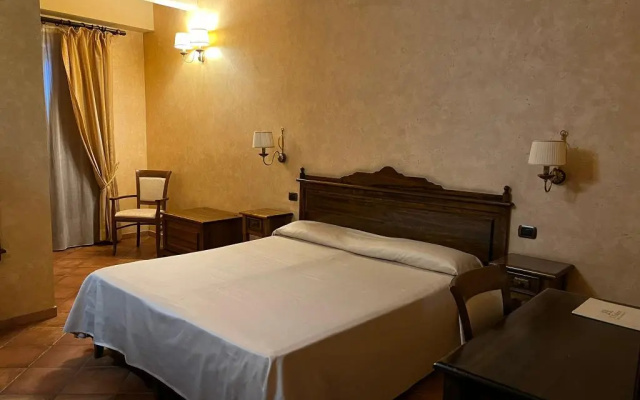 Il Podere Hotel Restaurant