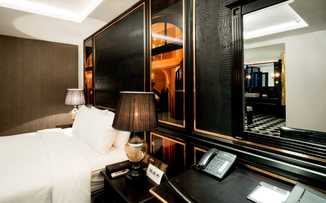 California Hotel Saigon