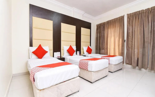 OYO 426 Royal Al Khaleej Furnished Apt