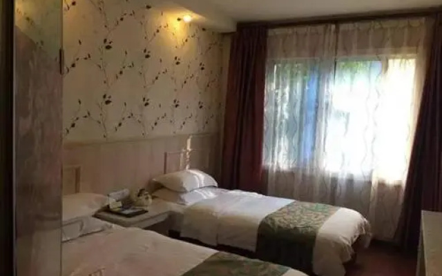 Jinli Holiday Hotel - Emeishan