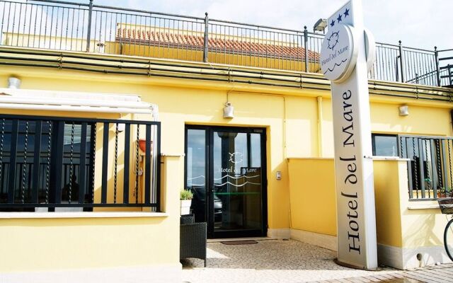 Hotel del Mare вид на фасад