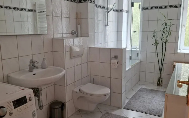 Family Apartment Charlottenburg