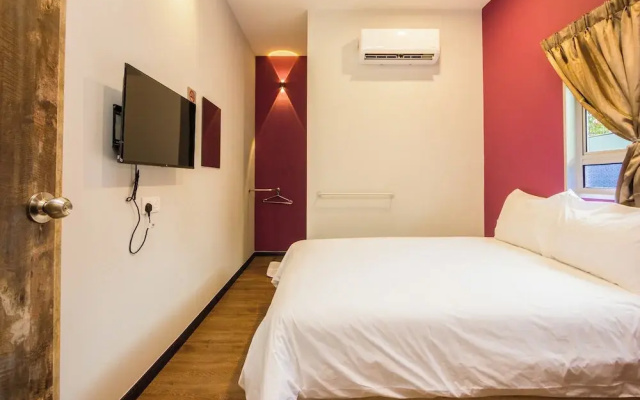 Great 5BR Garden Inn by uBook