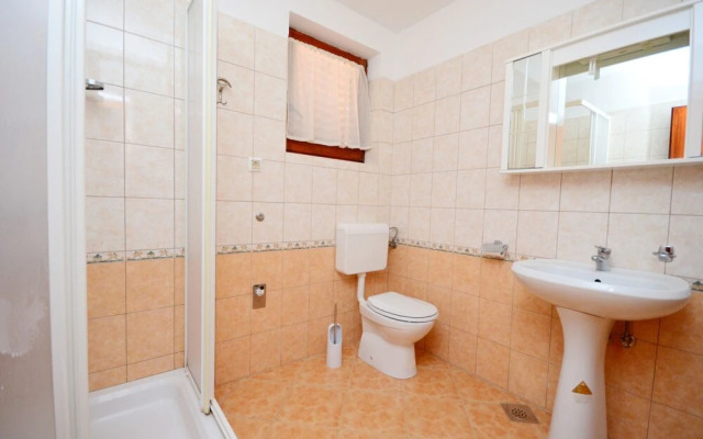 Apartments And Rooms Valter