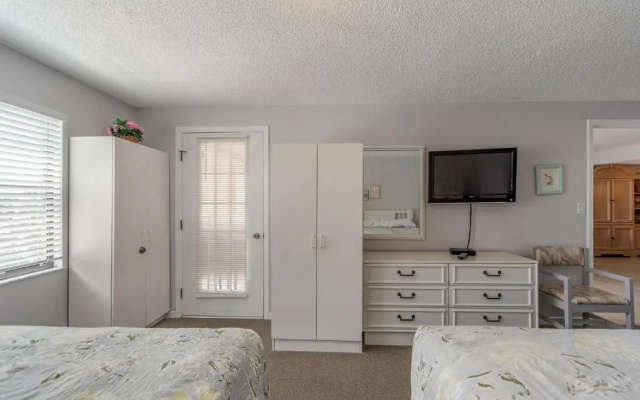 203 Beach Place Condos