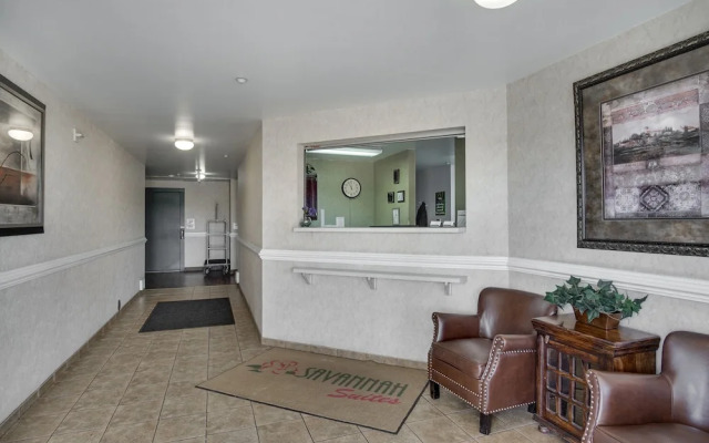 Savannah Suites
