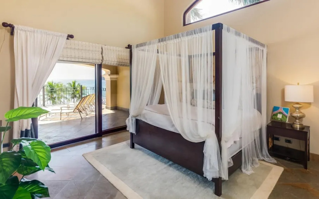 Stunning Luxury Mansion in Playa Flamingo with Six Bedrooms and Beachfront Access