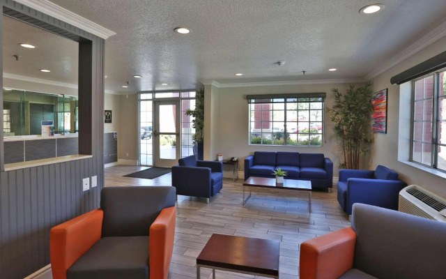 Econo Lodge Fontana