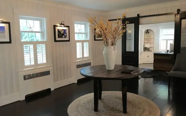 The Platinum Pebble Boutique Inn - Adults Only