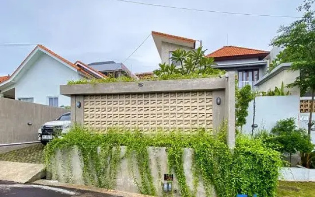 Hirosima House Bali by The Lavana
