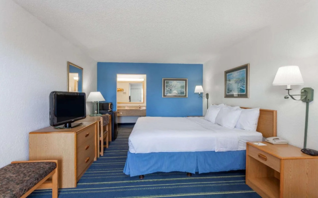 Days Inn West Palm Beach