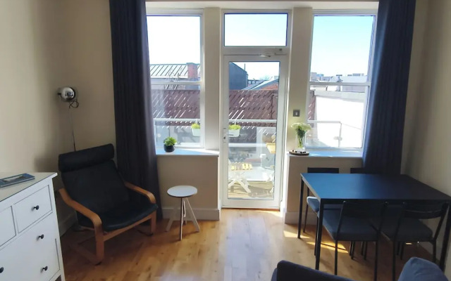 Cardiff Apt - Sleeps 6 - Castle & Stadium Nearby