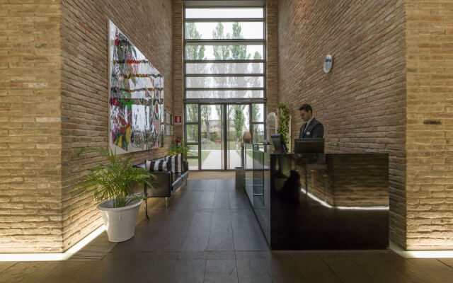 Hotel City Parma Парма вид на фасад