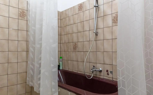 Central 3BR Shared Apartment - Bookable in Lockdown