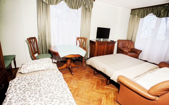 Гостиница Funny Dolphins Apartments Kropotkinskiy в Москве отзывы, цены и фото номеров - забронировать гостиницу Funny Dolphins Apartments Kropotkinskiy онлайн Москва комната для гостей