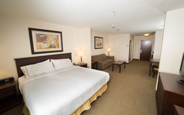Holiday Inn Express Hotel & Suites WHITECOURT by IHG