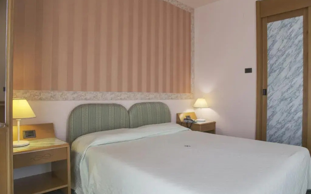 Hotel Mara