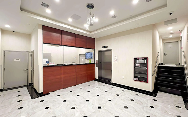Rodeway Inn Brooklyn - Brownsville