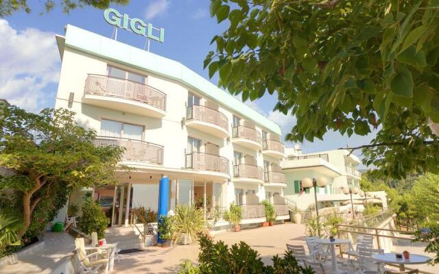 Hotel Eden Gigli Нумана вид на фасад