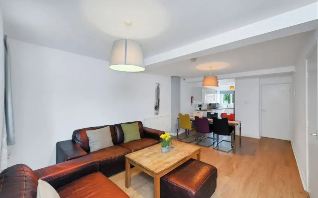Montpellier Road 127