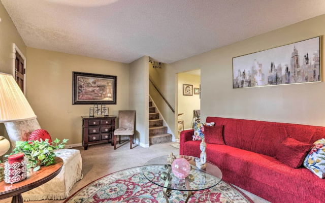 Family Home Near Panola Mountain State Park!