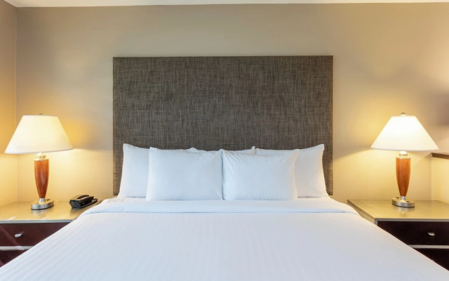 GrandStay Hotel & Suites - Waunakee