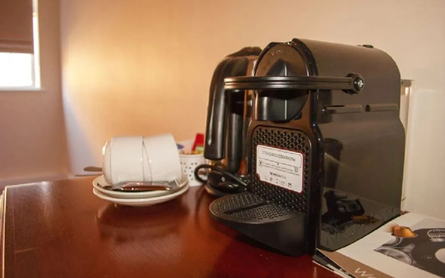 Greenway Manor Hotel