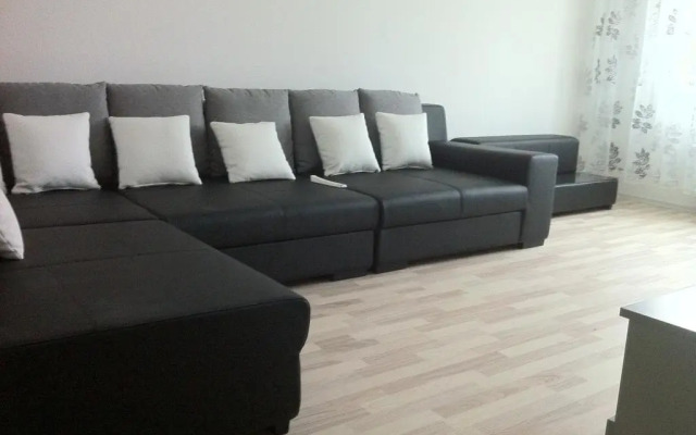 M.B.I. Apartments