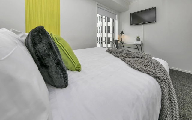 Central 12th Floor City Apartment
