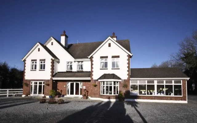 Newlands Country House