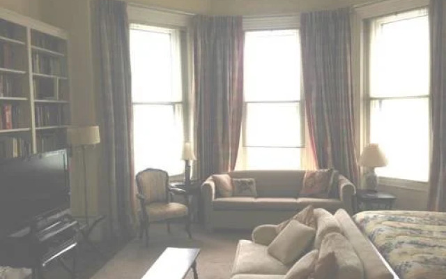 Beacon Hill Bed and Breakfast