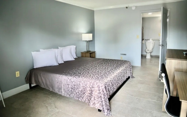 Home Inn & Suites Orlando-Apopka