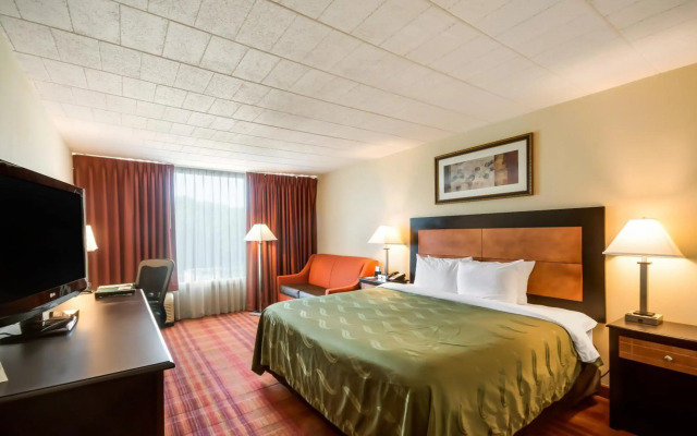 Chester Hotel & Conference Center