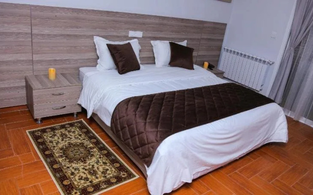 L'Escale Hotel
