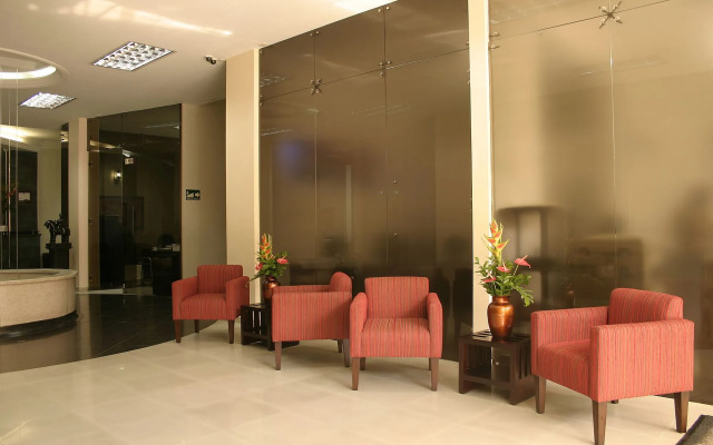 Hotel Luxor Plaza Pereira
