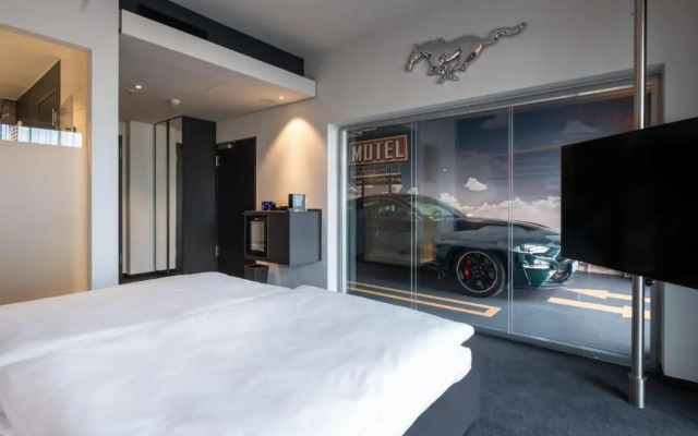 V8 Hotel Koln at MOTORWORLD