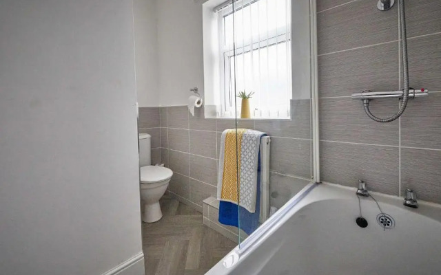 Host Stay Skyview