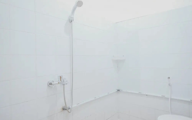 RedDoorz Syariah near Mall Boemi Kedaton Lampung