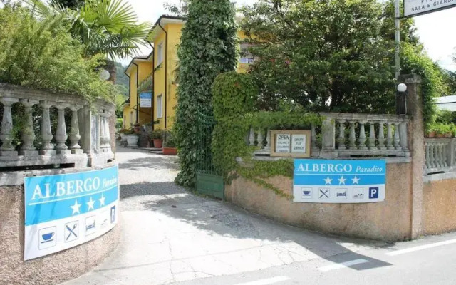 Отель Albergo Paradiso Италия, Макканьо - отзывы, цены и фото номеров - забронировать отель Albergo Paradiso онлайн вид на фасад