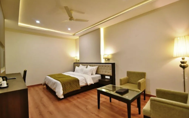 Hotel Shiraz Castle