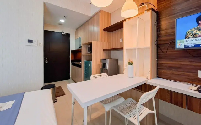 Studio Near Summarecon Mall Serpong At Paramount Skyline Apartment