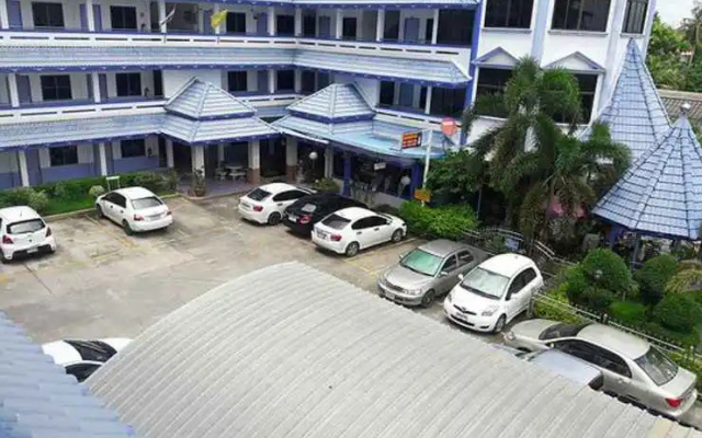 PJ Apartment
