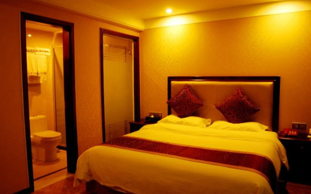 Luzhou Sotelinn Century Hotel