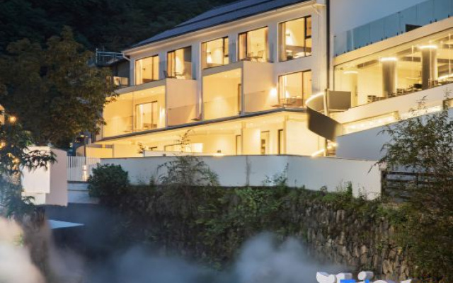 Only this fairyland,  designer art villa mountain lodging