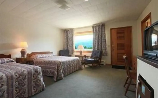 Ladd Brook Inn