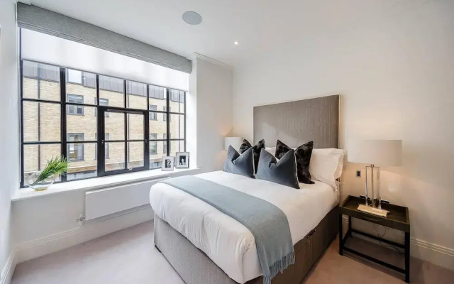 Classy 2 Bedroom Apartment By The Thames